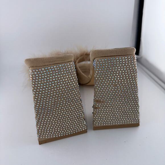 Feather Slip On Vegan Suede Rhinestone Block Heel Beige Size 7 - Picture 5 of 6